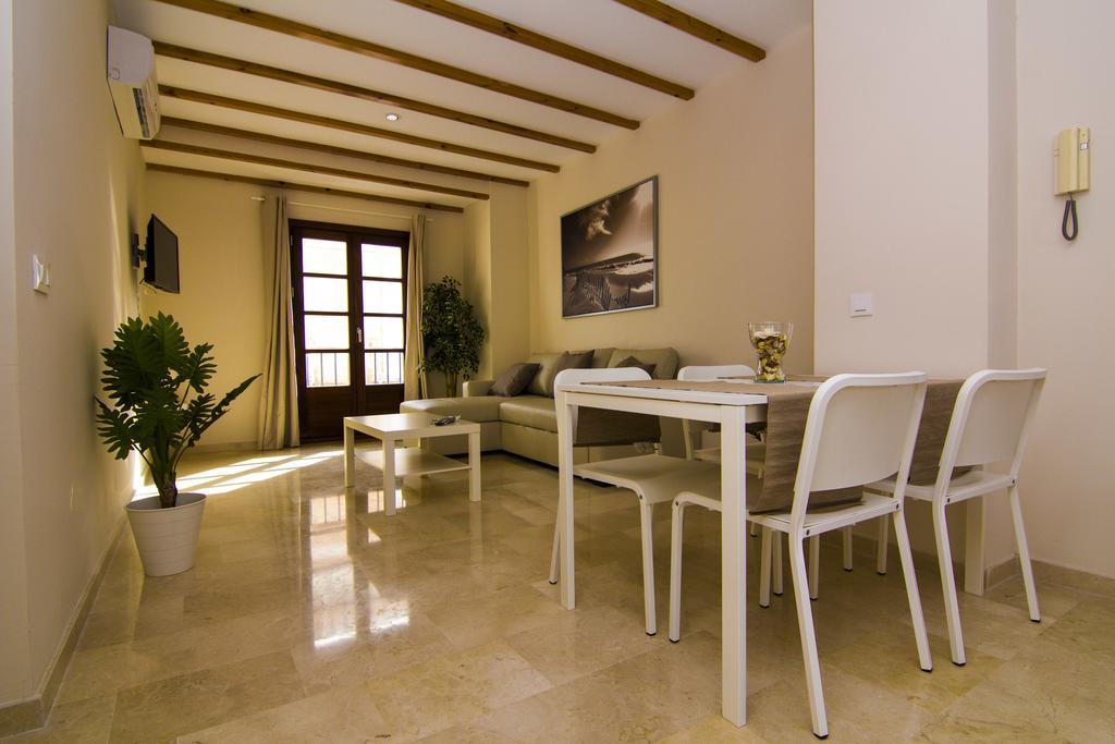 Apartamentos Centro Puerto De Santa Maria El Puerto de Santa Maria Bilik gambar