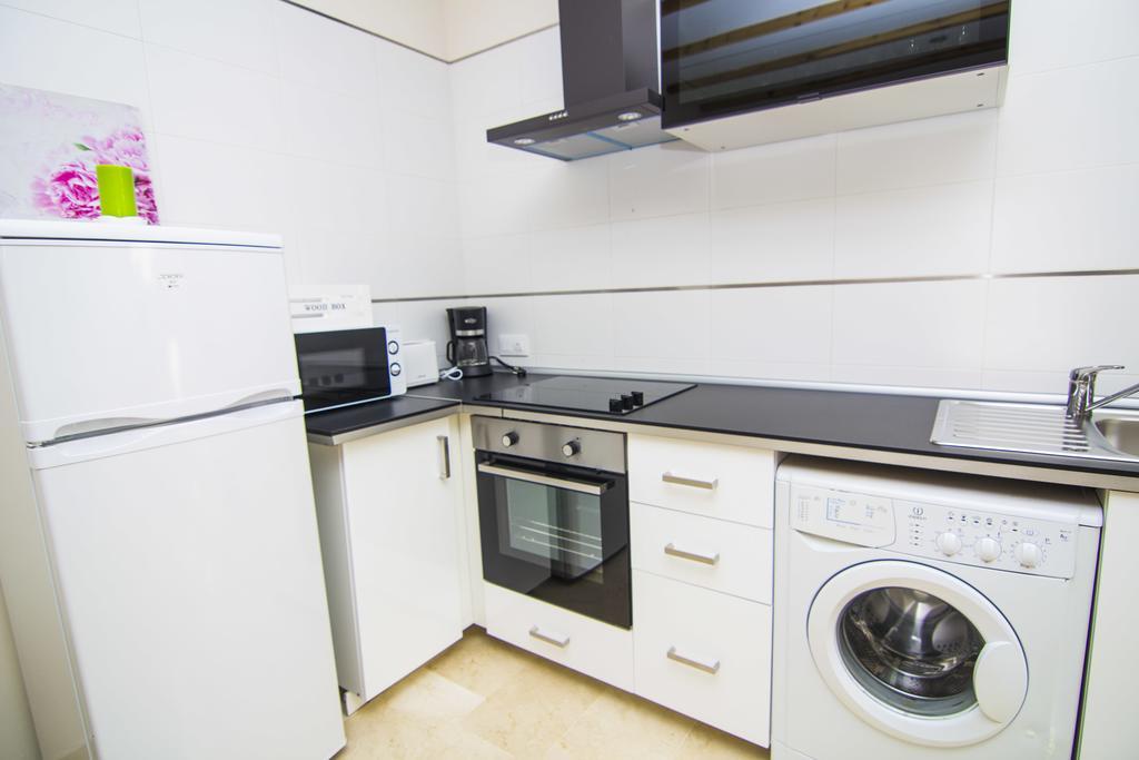 Apartamentos Centro Puerto De Santa Maria El Puerto de Santa Maria Luaran gambar