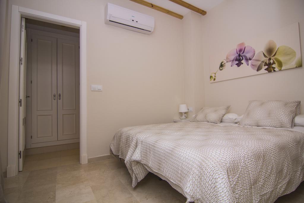 Apartamentos Centro Puerto De Santa Maria El Puerto de Santa Maria Luaran gambar